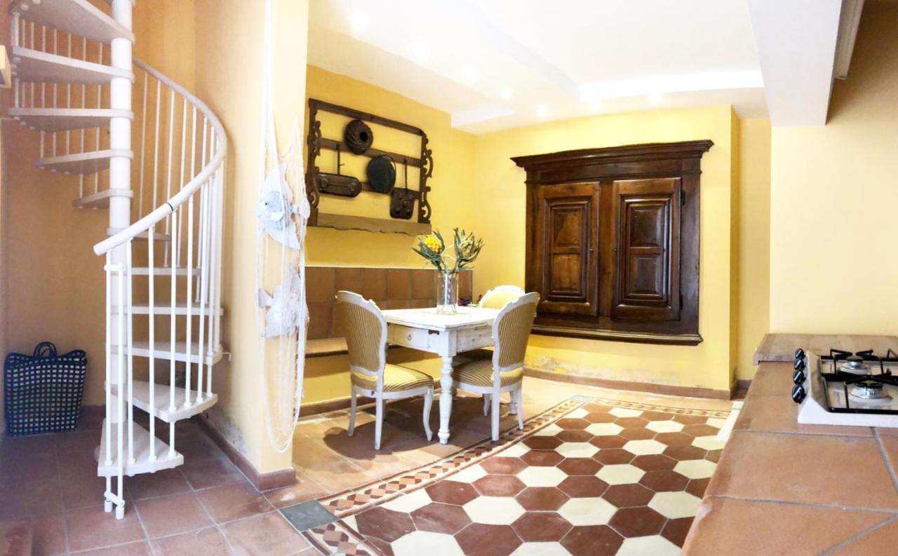 شقة Luxury House Il Borgo Antico كاسال ماريتيمو المظهر الخارجي الصورة