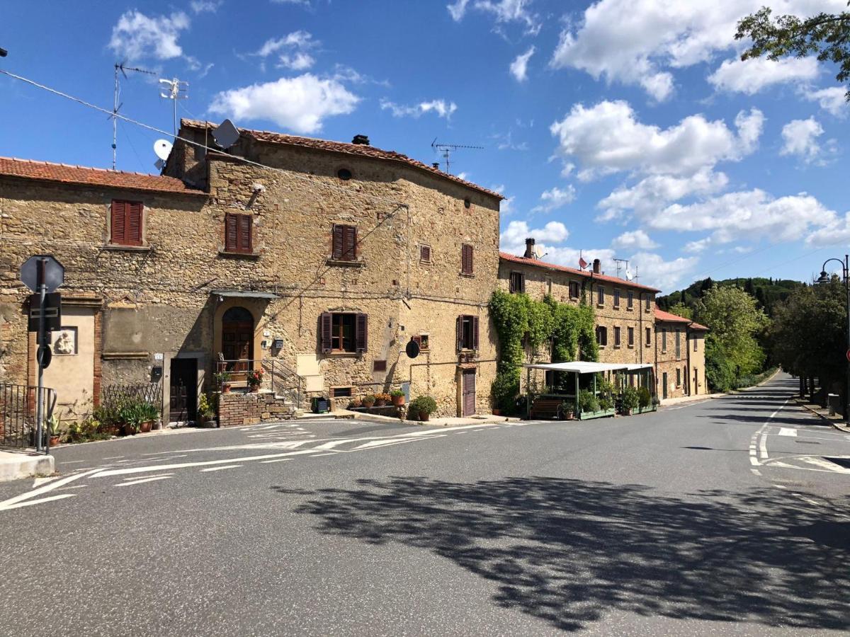 شقة Luxury House Il Borgo Antico كاسال ماريتيمو المظهر الخارجي الصورة